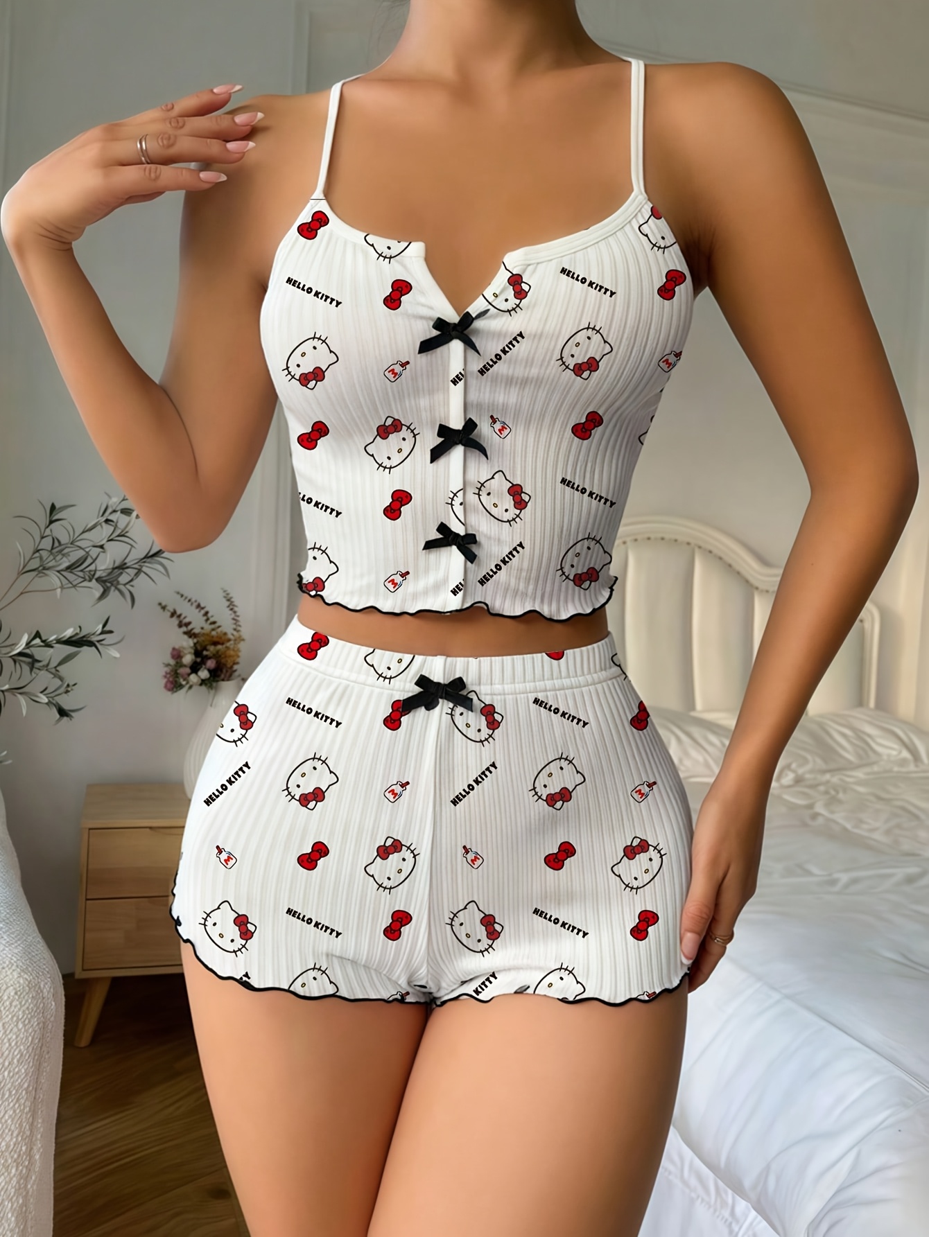 Sanrio Hello Kitty Bowknot Sus – обзор и цена Women Top Fashion